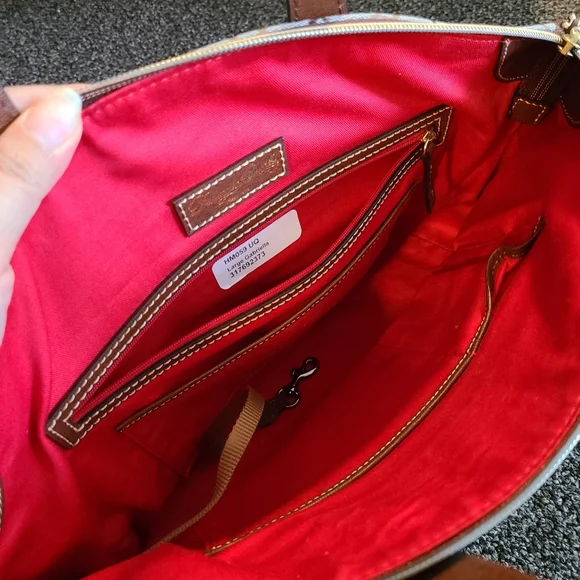 Dooney & Bourke Large Gabriella Bag - Picture 7 of 10